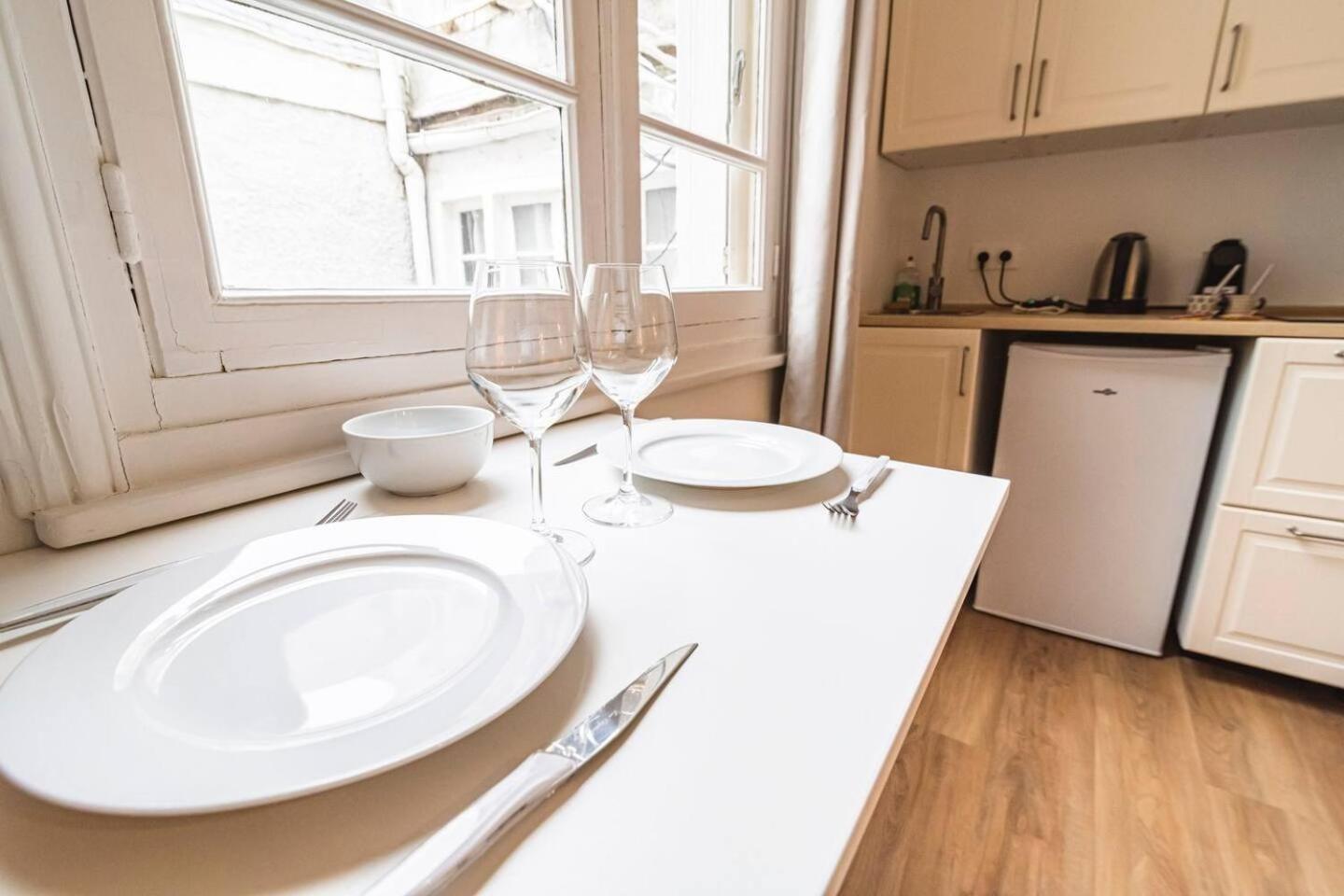 Pink, Appartement En Plein Coeur De Remeš Exteriér fotografie